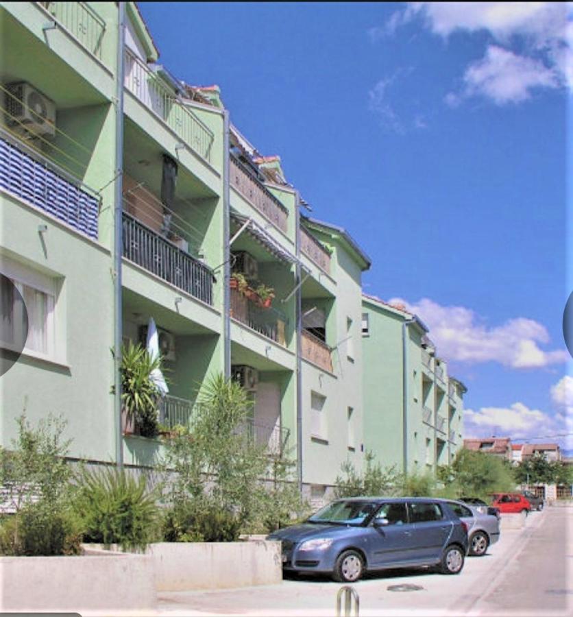 Apartman Scotti Kaštela Zewnętrze zdjęcie
